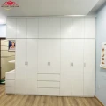 Tủ quần áo màu trắng đóng theo yêu cầu 0